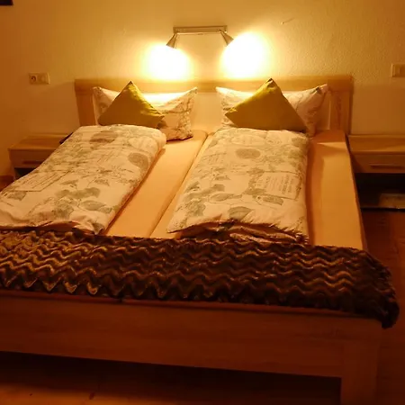 Zur Stadt Triberg Värdshus Schonach im Schwarzwald